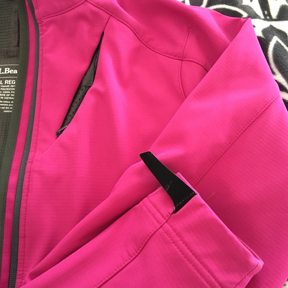 Jacket - Picture 2 of 7